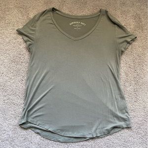 SUPER SOFT AEROPOSTALE V-NECK TEE